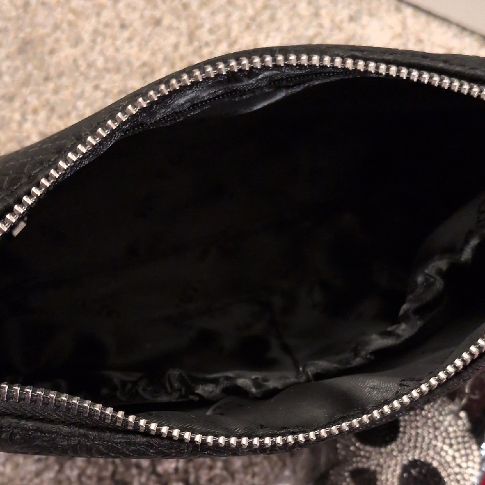 nwt  Vince Camuto Black Textured Clutch with Skull Accent - Picture 5 of 9
